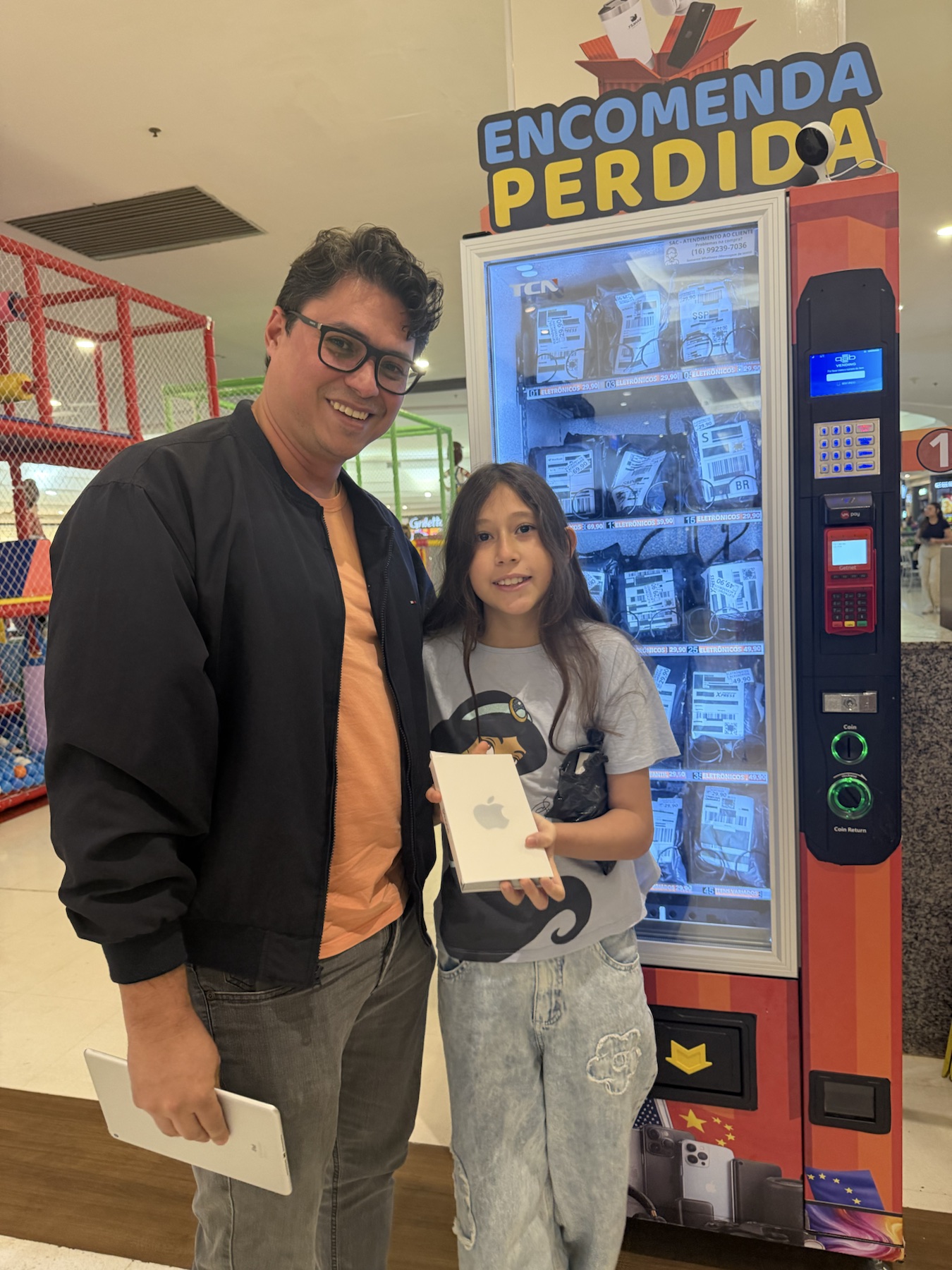Cliente premiado na Encomenda Perdida